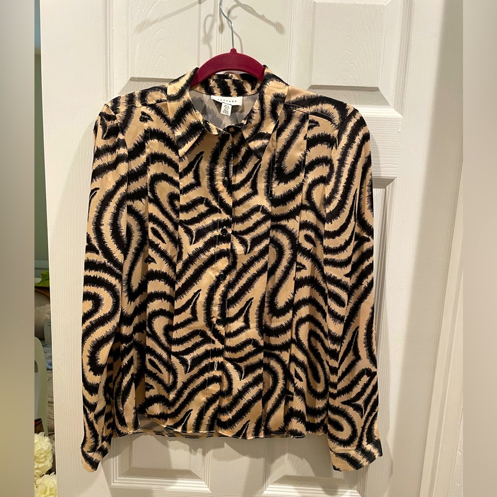 Top shop women’s button up dress blouse